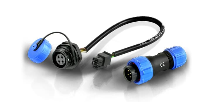 QuWireless QuWireless Outdoor power socket & plug - 4 PIN set for QuWireless Enclosures QuPS4