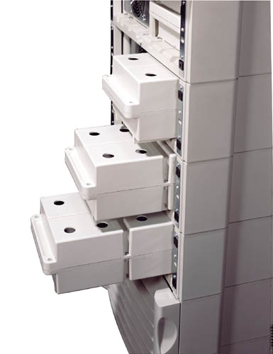 APC BATTERY MODULE APC — view 2